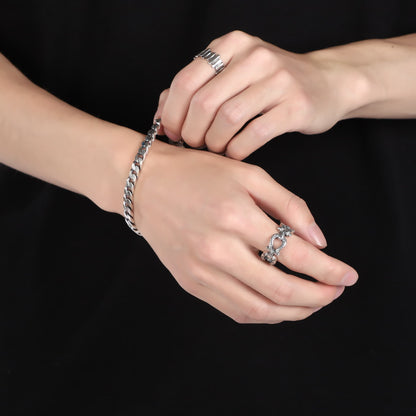 U pattern ring (R31)