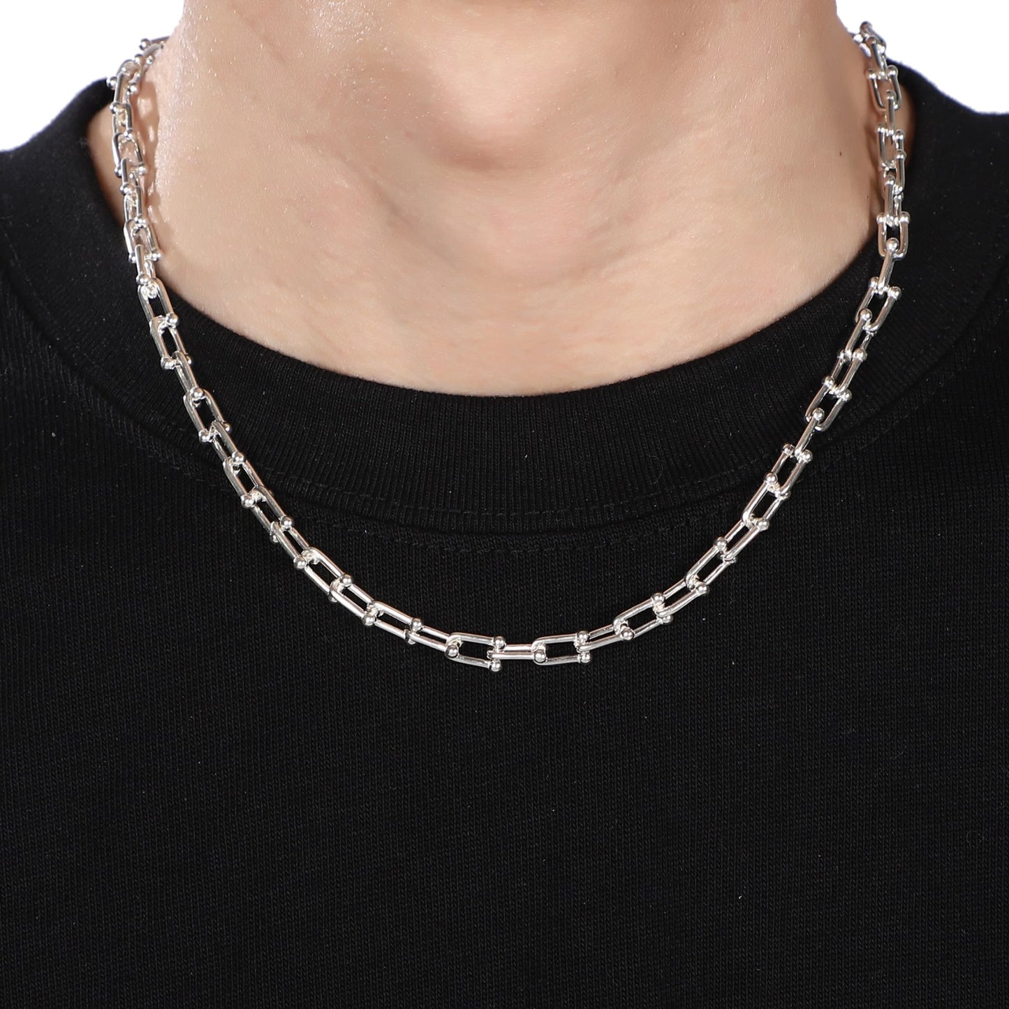 U shaped necklace (N1)