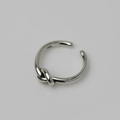 knot ring (R17)