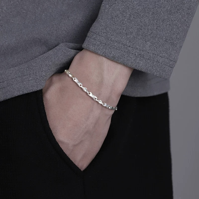 twist bracelet (B18)