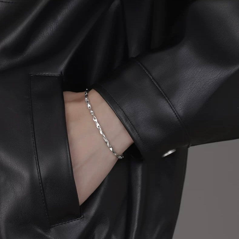 twist bracelet (B18)