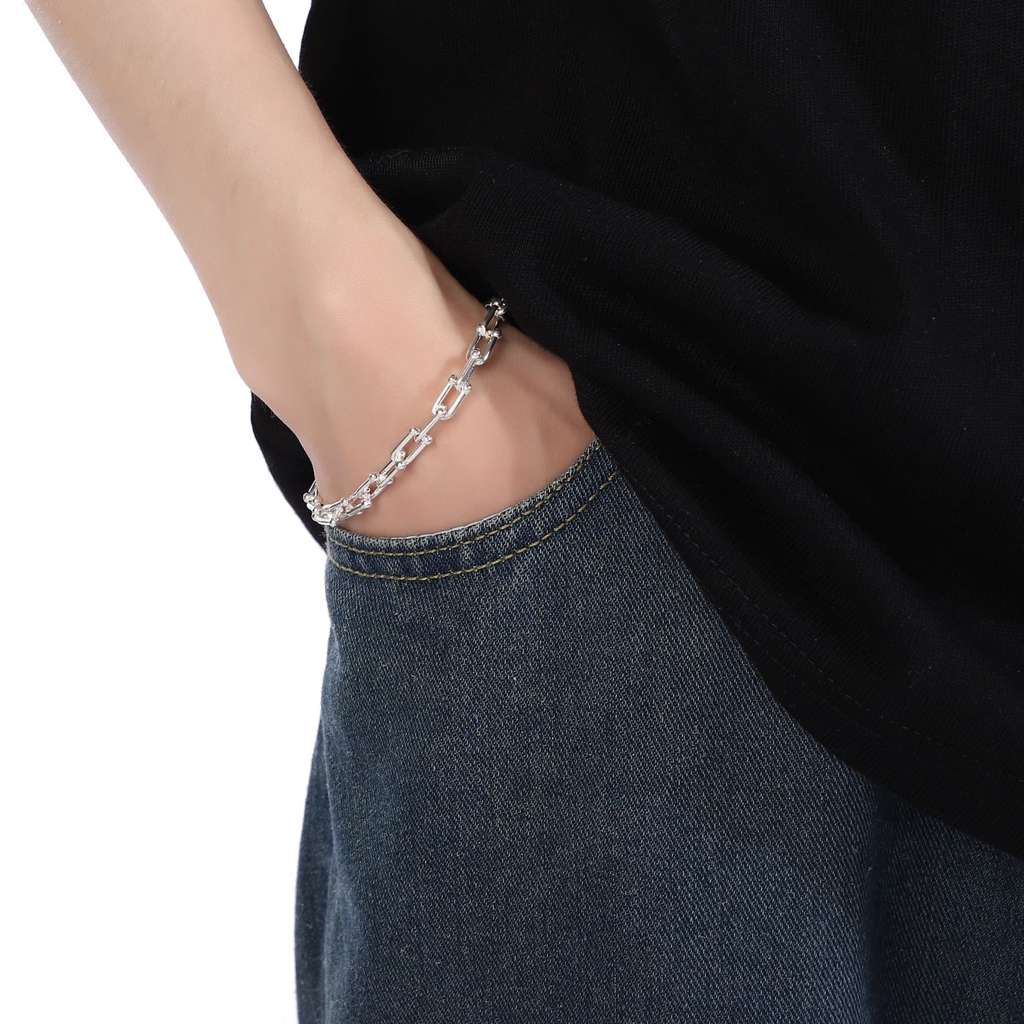 U shaped bracelet (B4)