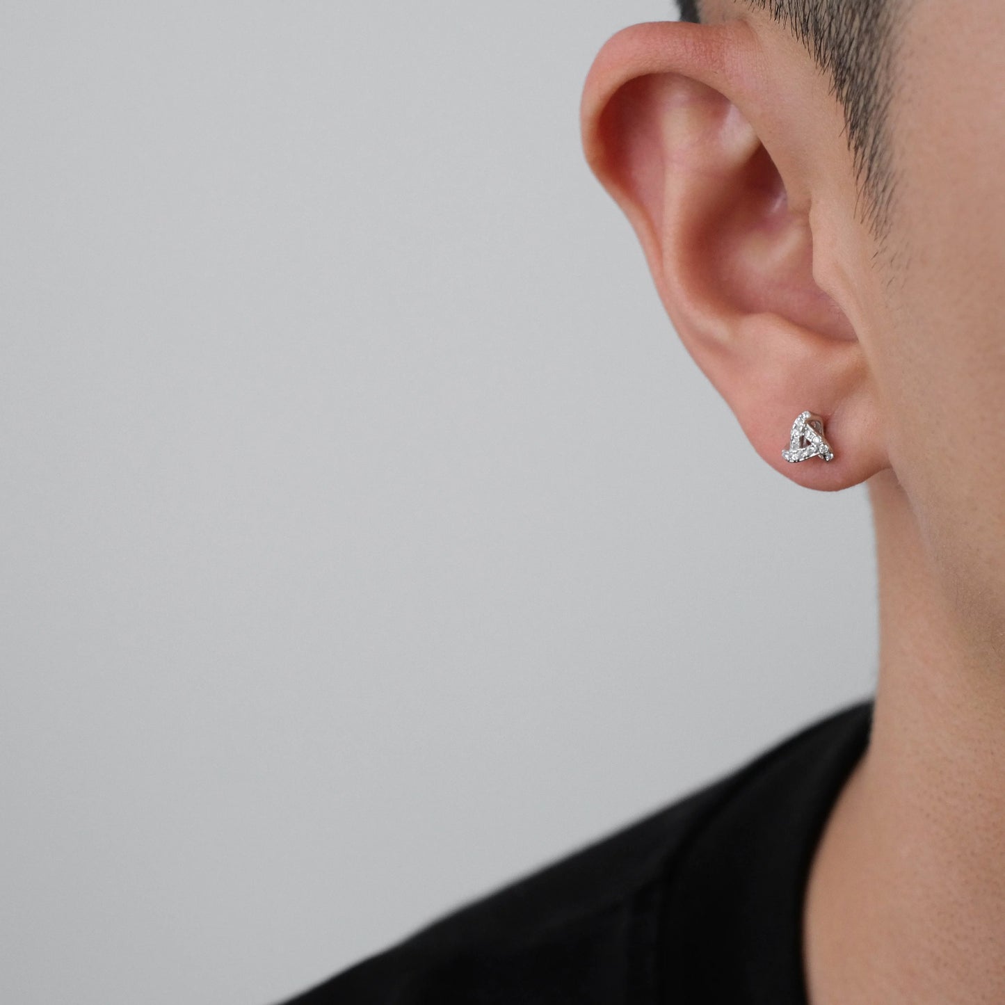 gorgeous pierce (P64)