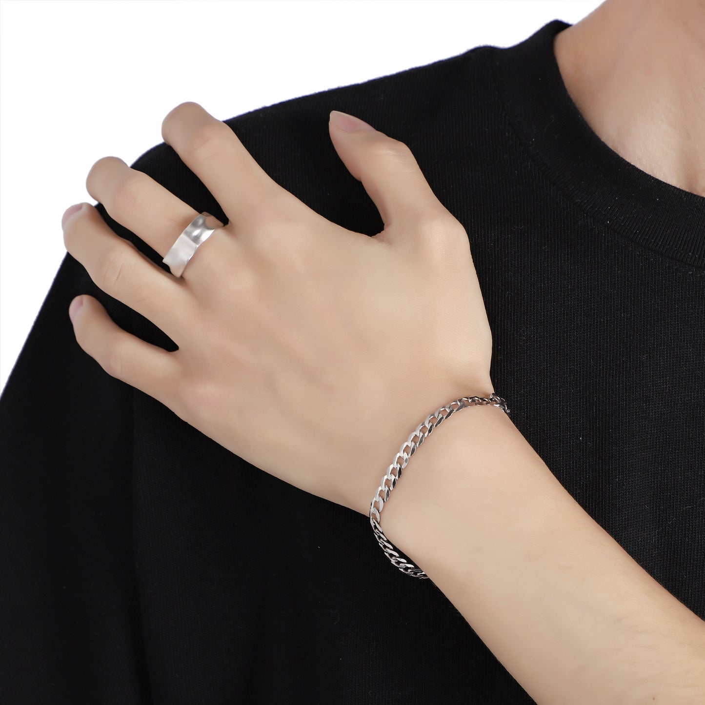 chain bracelet (B9)