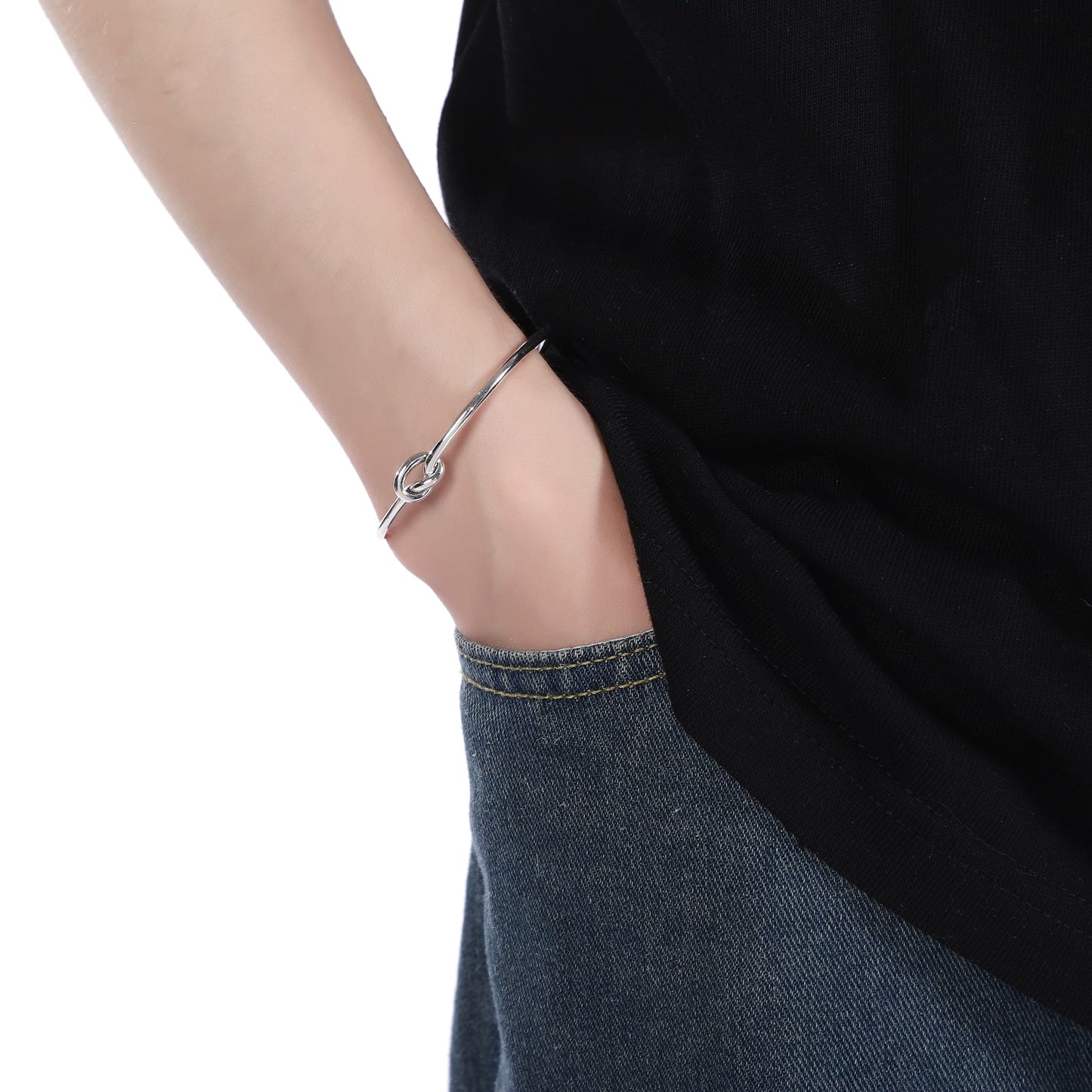knot bangle (B24)