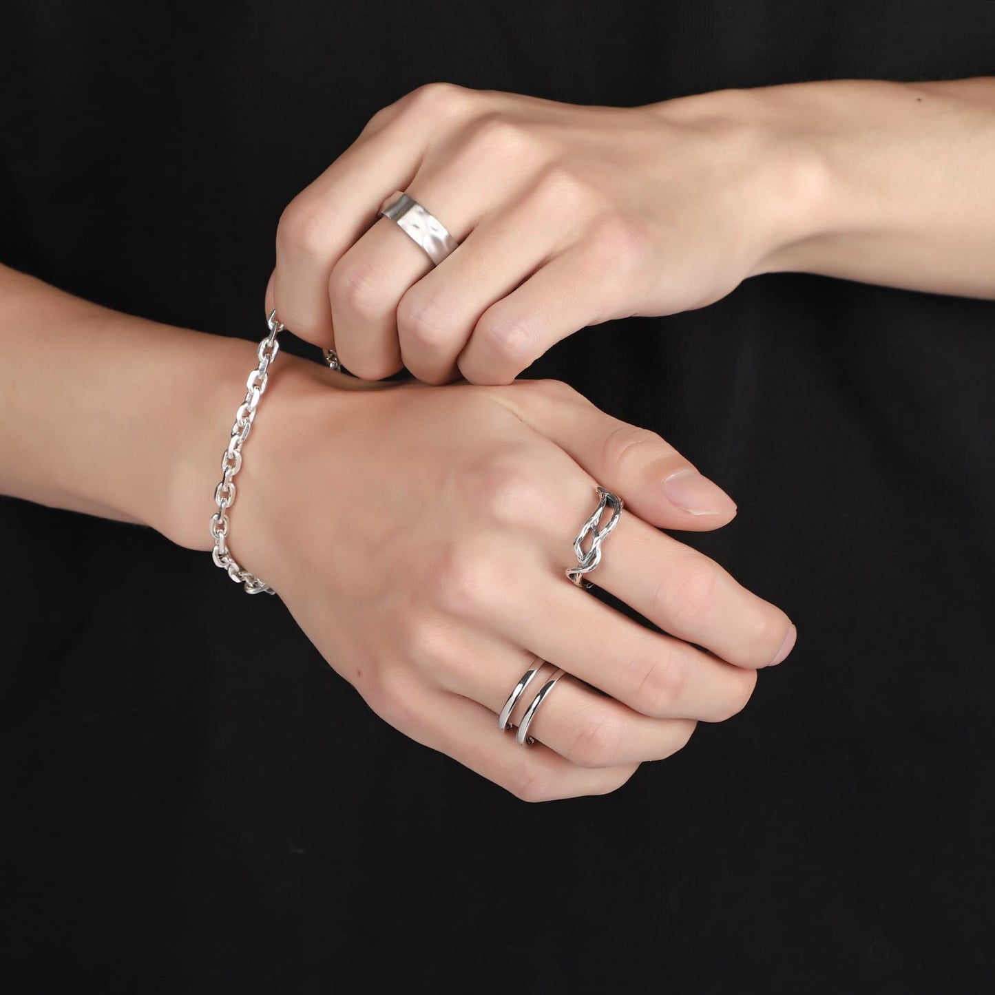 hook chain bracelet (B8)