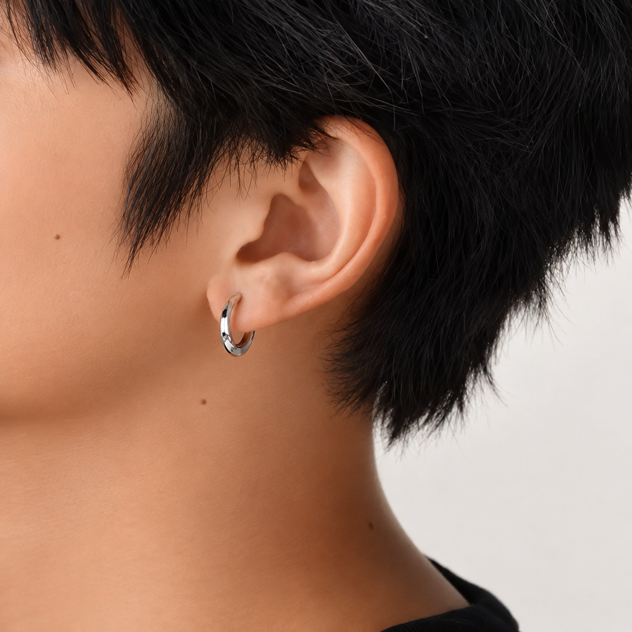 twist pierce (P35)