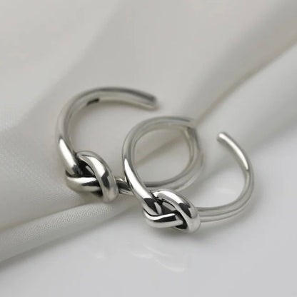 knot ring (R17)