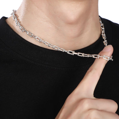 U shaped necklace (N1)