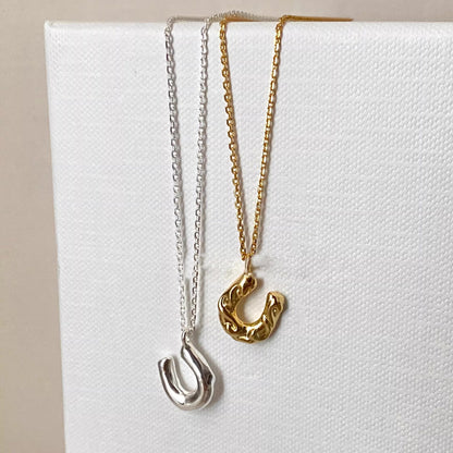 horse necklace (N6)