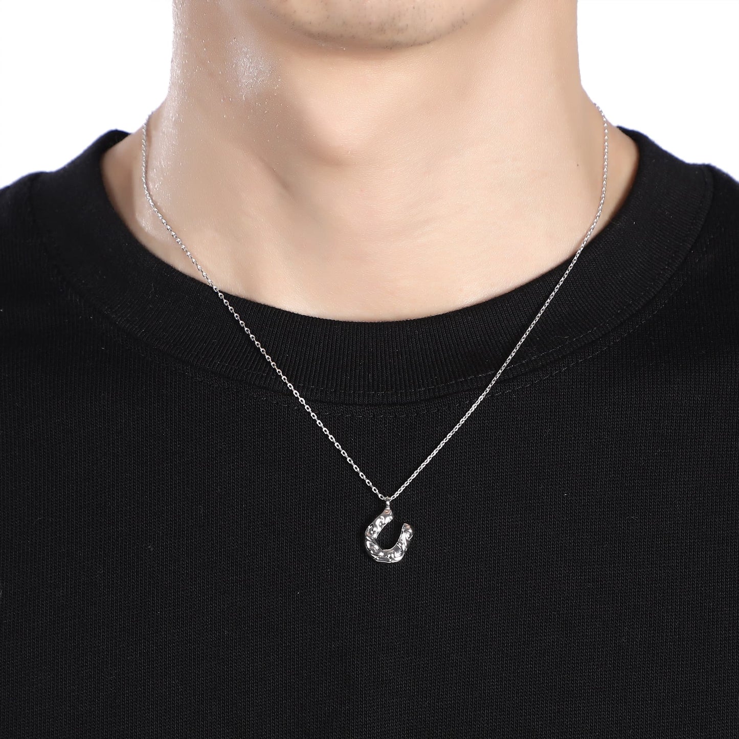 horse necklace (N6)