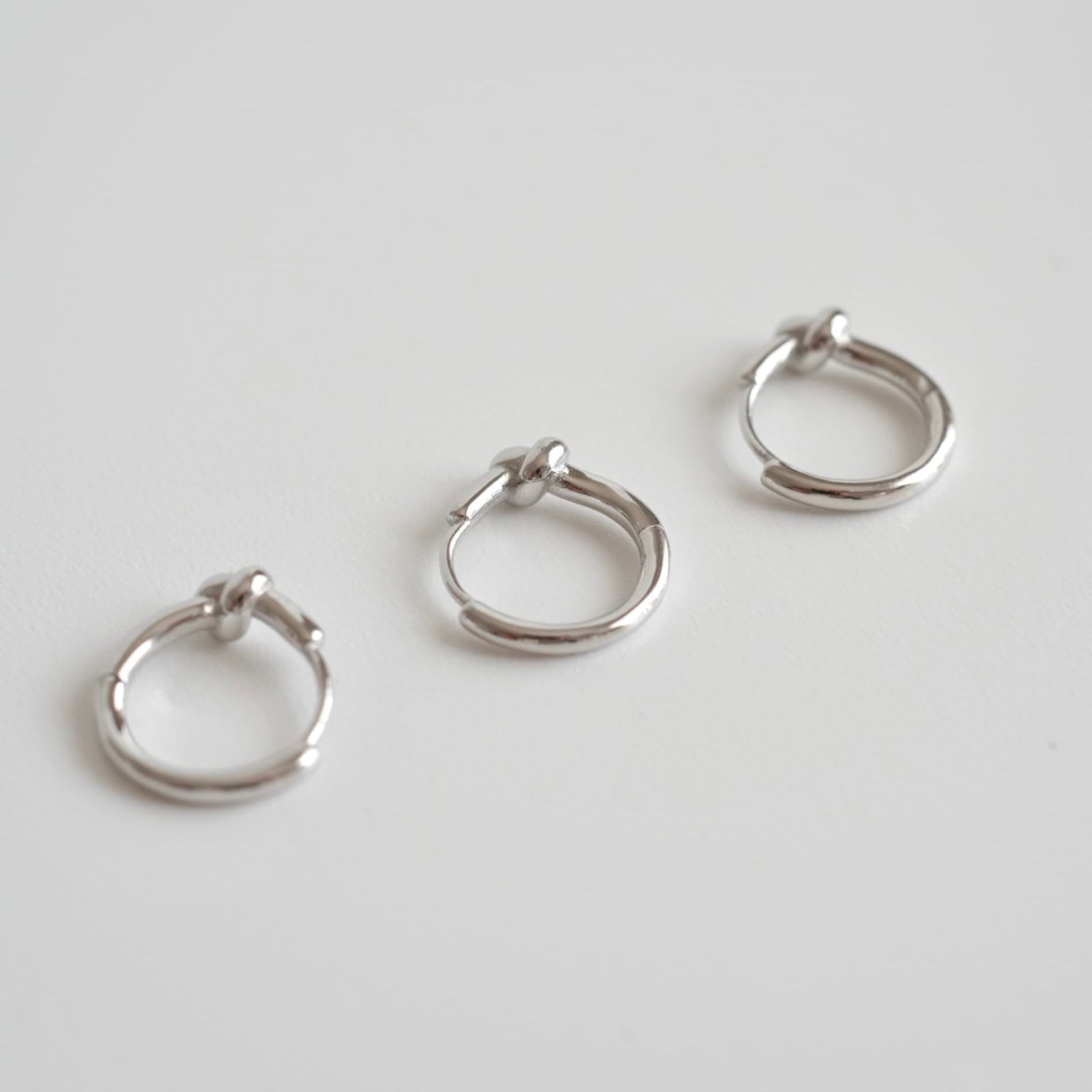 knot pierce (P25) – Wanna