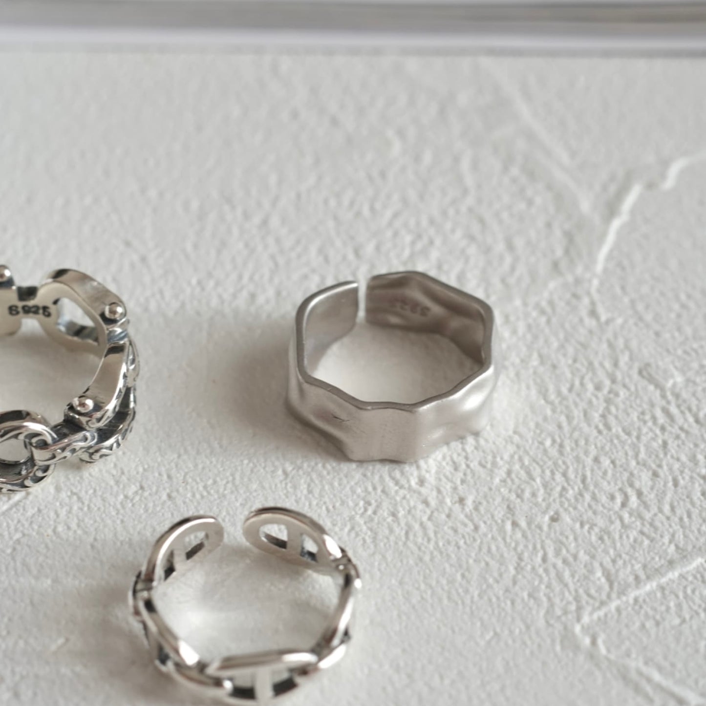 Shell ring (R28)