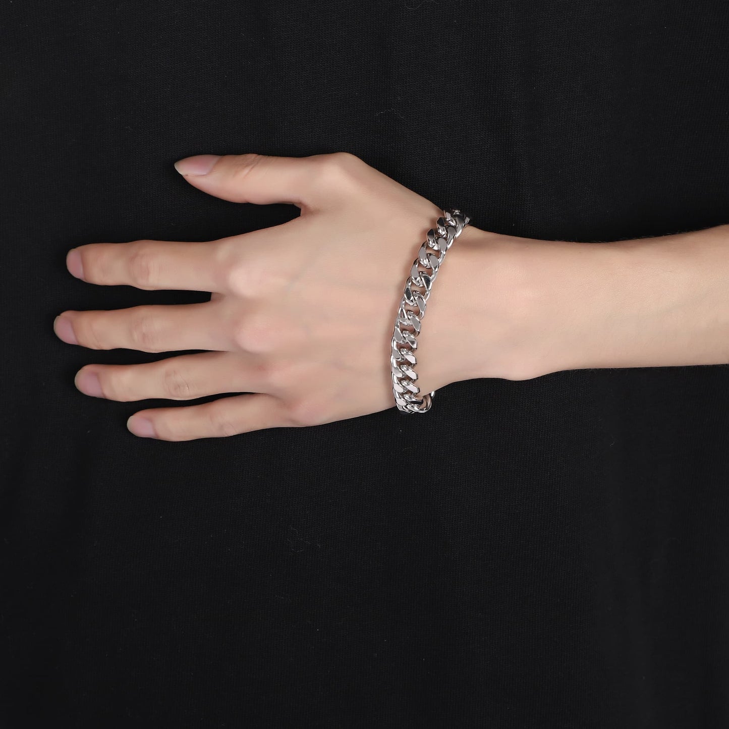chain bracelet (B1)