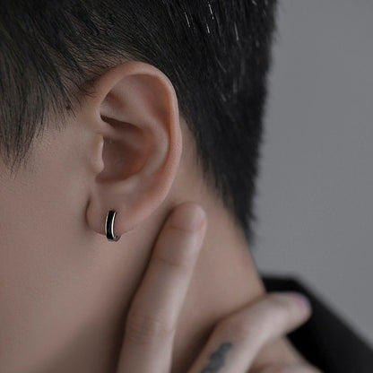 straight black pierce (P5)