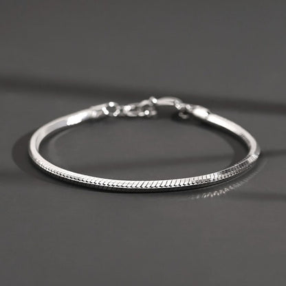 thin bracelet (B7)