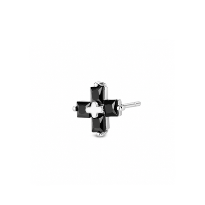 gorgeous pierce (P38)